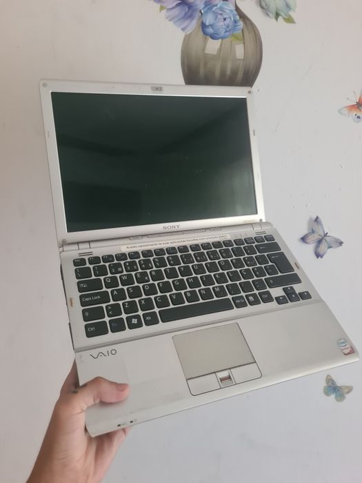Wio computador cinzento