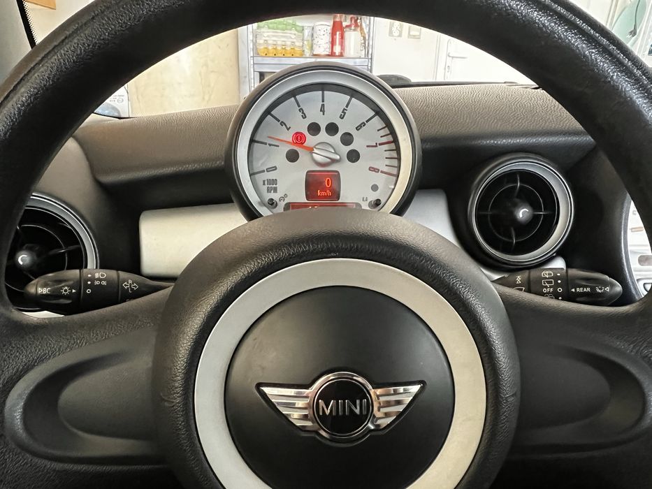 Mini Cooper 1.2 benzyna