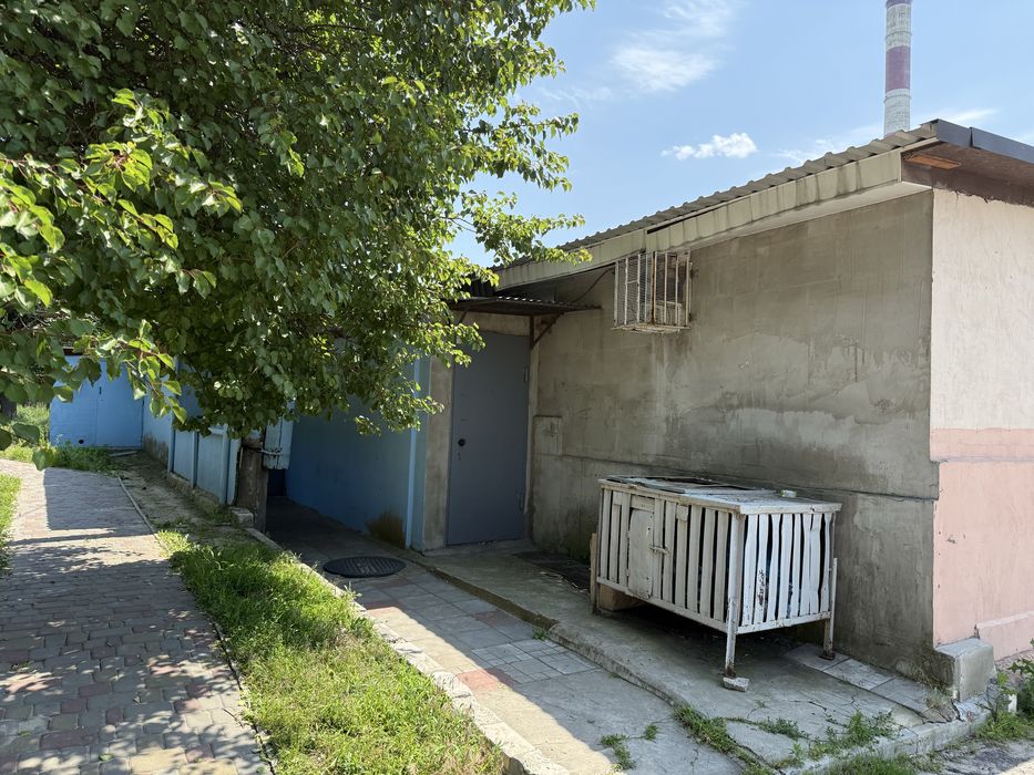 Продам торговое помещение