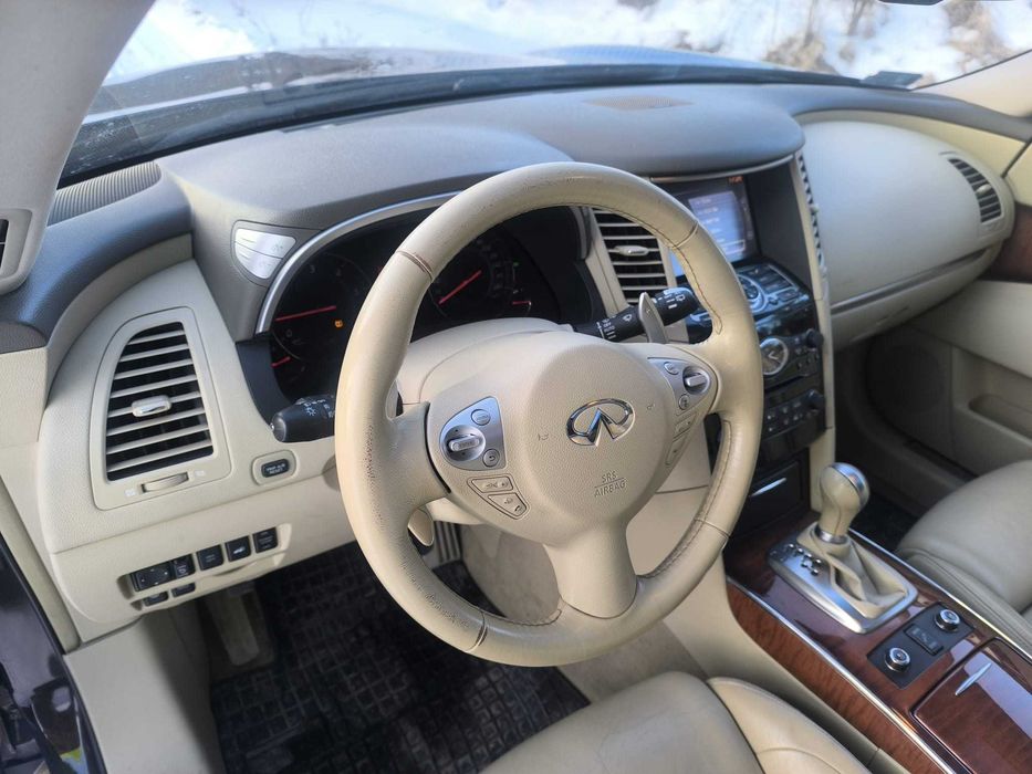 Infiniti FX 30dS 2011