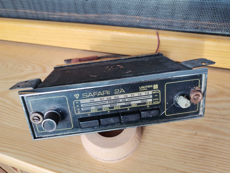 Radio Safari 2A Unitra DIORA