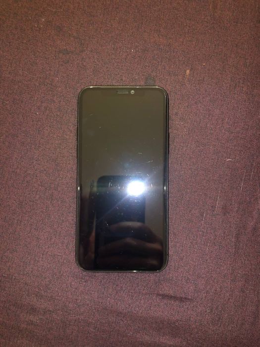 Продам айфон 11 про на 256 гб