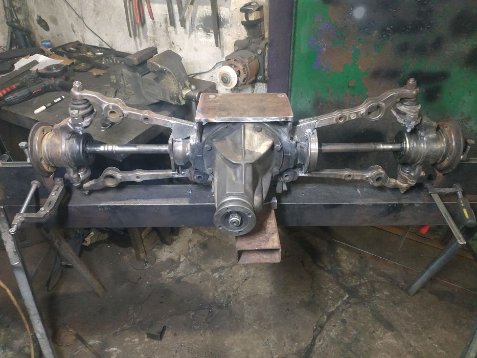 Мости для міні трактора 4х4