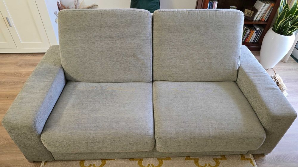 Sofá 2 lugares como novo