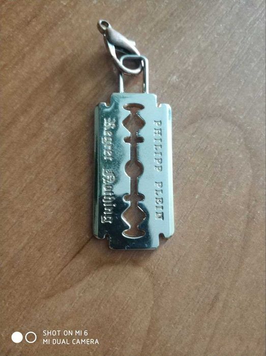 Форнитура на сумку Лезвие , украшение,подвеска Philipp Plein