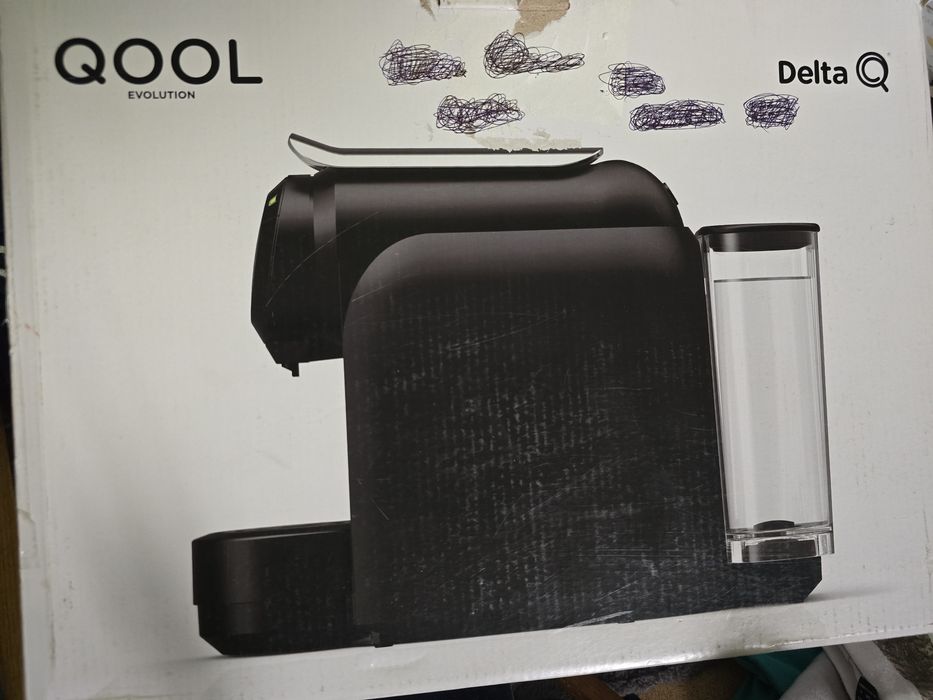 Máquina cafe Delta Q Cool preta