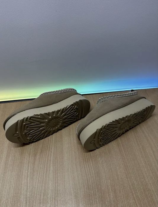 Buty UGG W TAZZ r. 37 24cm