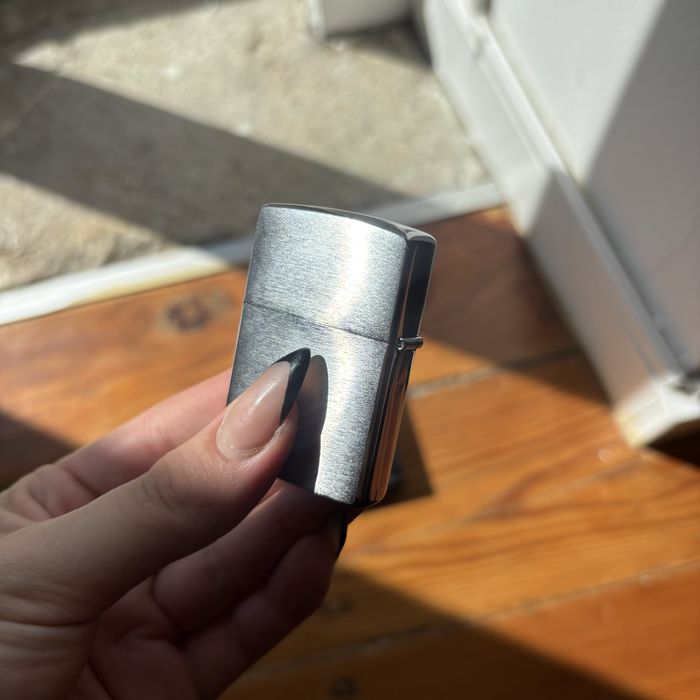 Zippo lighter, cintento