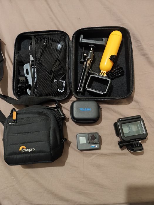 GoPro 6 Hero Black + Acessórios