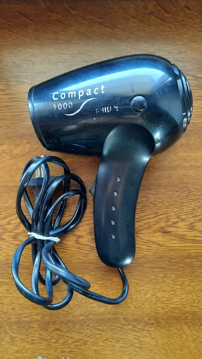 Фен для волосся Philips