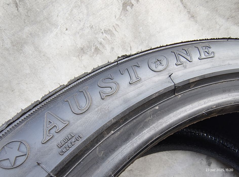 255/40r19 100Y Austone Athena SP-701