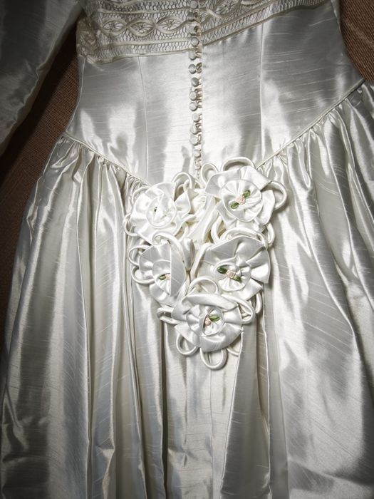 Vestido de Noiva Branco Pérola -Novo