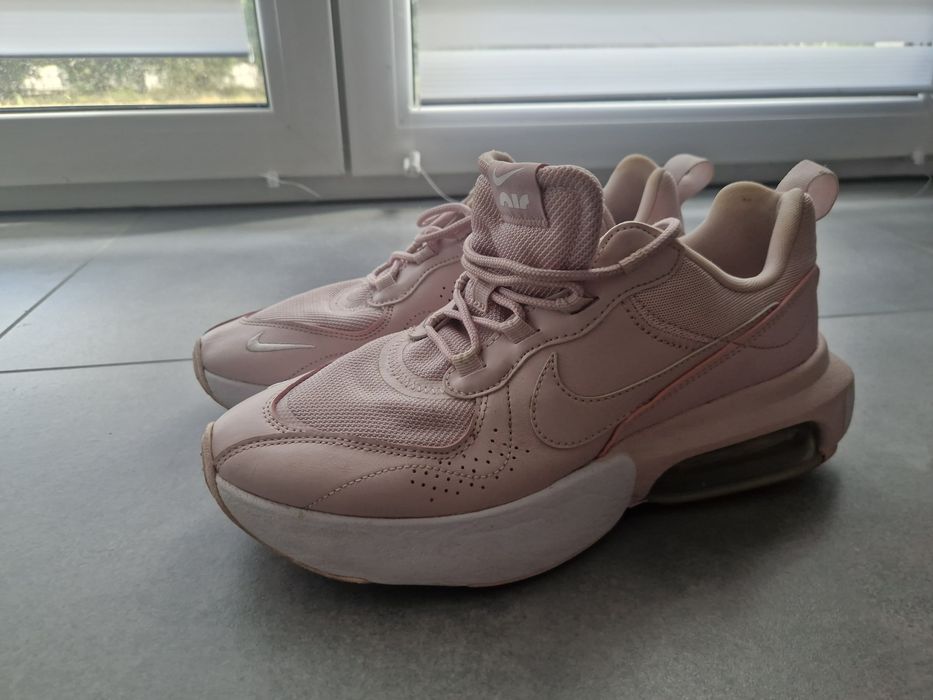 Buty sportowe nike