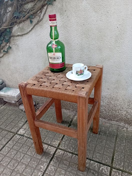 Mesa banco vintage rafia