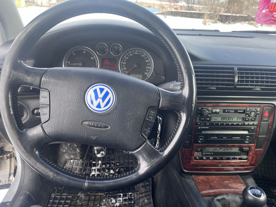 Volkswagen Passat b5+