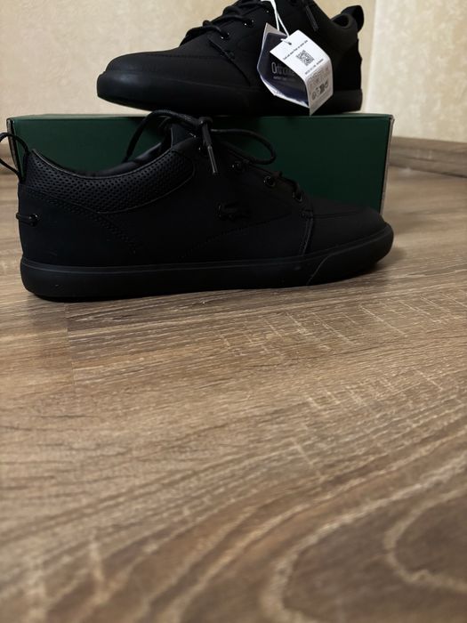 Снікерси кросівки кеди Lacoste оригінал