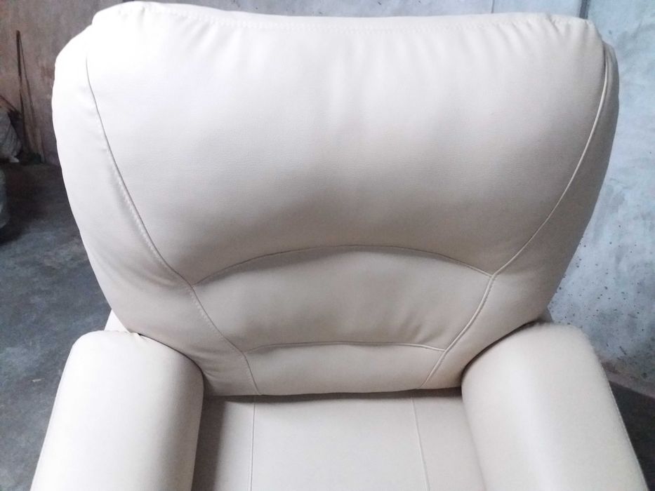 Cadeirão Geriátrico Elétrico poltrona reclinável Bege