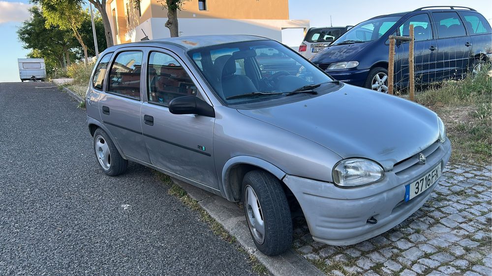 Opel corsa 1.2 eco