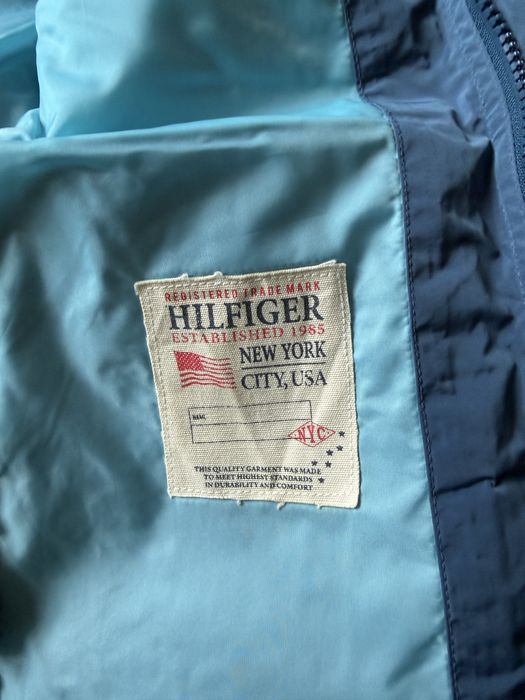 Kurtka Tommy Hilfiger. Przeciw dzeszczowa. 12 lat