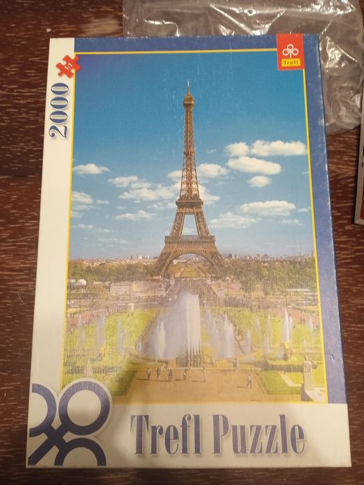 Puzzle trefl 2000