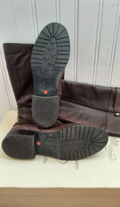 Botas rasas pele castanho cano alto, Pedro del Hierro