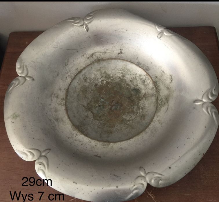 Stara patera misa na 3 nóżkach delikatnie zdobiona vintage 29 cm