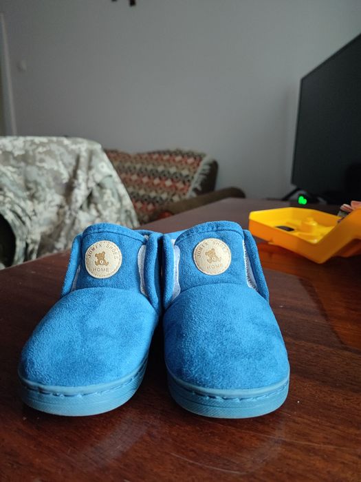 Теплі тапочки 25р стан нових