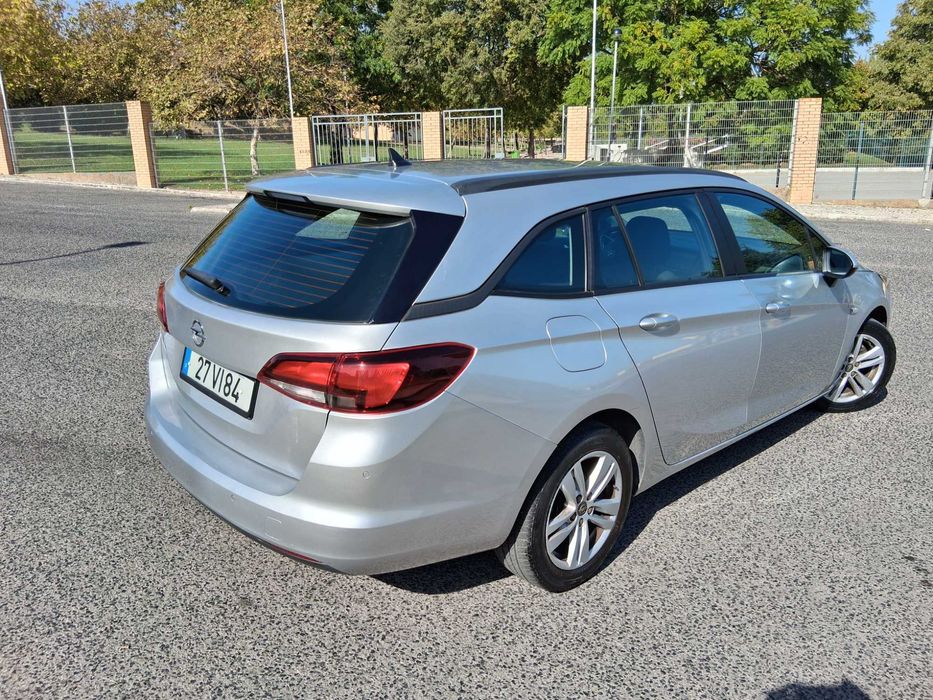 Opel Astra sports tourer