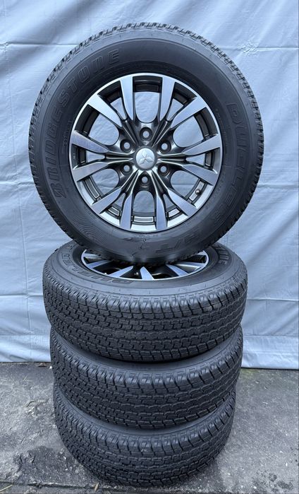 Koła MITSUBISHI OE 17” 6x139,7 opony 245/65R17