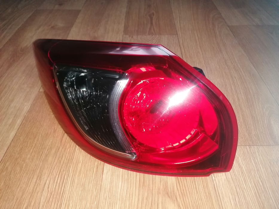 Mazda CX 5 KE Задний левый фонарь.