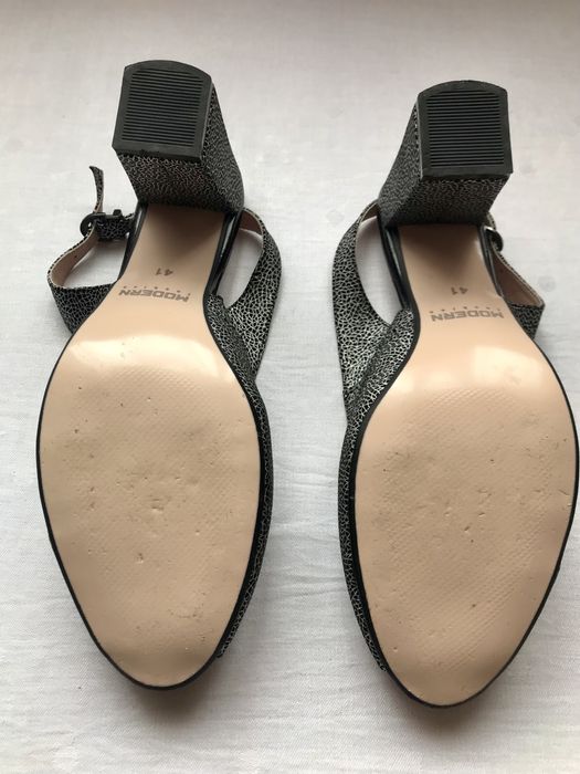 Босоніжки 41 р