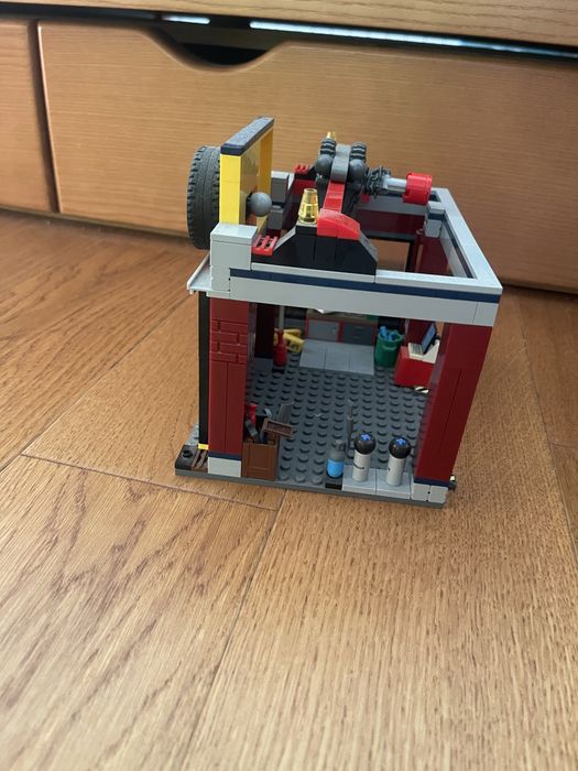 Lego 60258