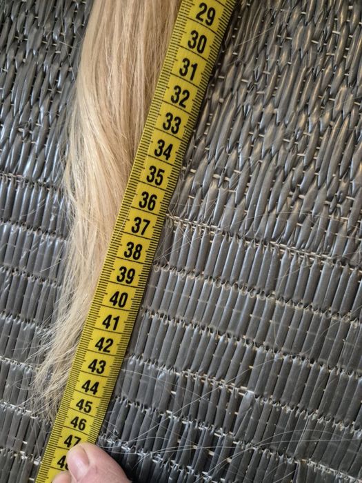 Натуральне волосся для нарощення