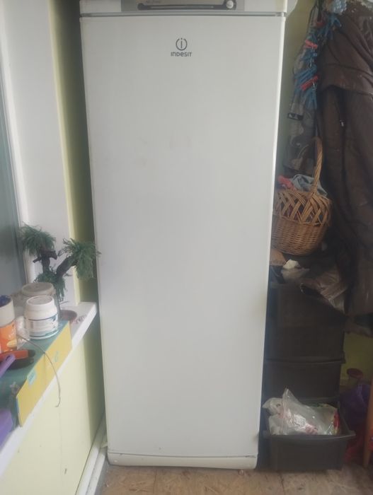 Продам морозилку