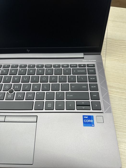 Workstation Móvel HP ZBook Firefly 14 G8 - i5 11ª Gen + 1TB SSD!