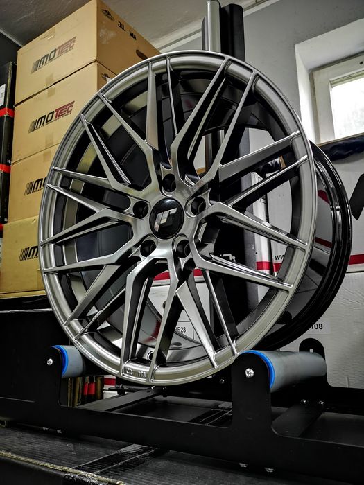Felgi Japan Racing JR28 18" 8,5J 7,5J ET40 5x108 5x114,3 5x100 5x112 Mazda 3 Ford Focus