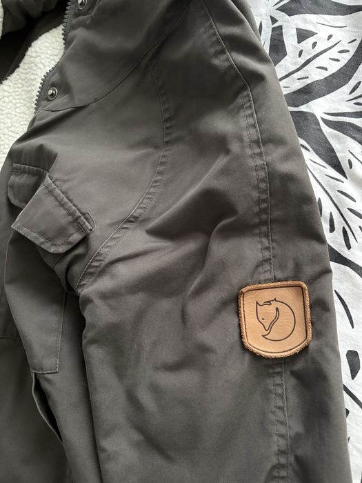 Ciepla dluga kurtka Fjallraven