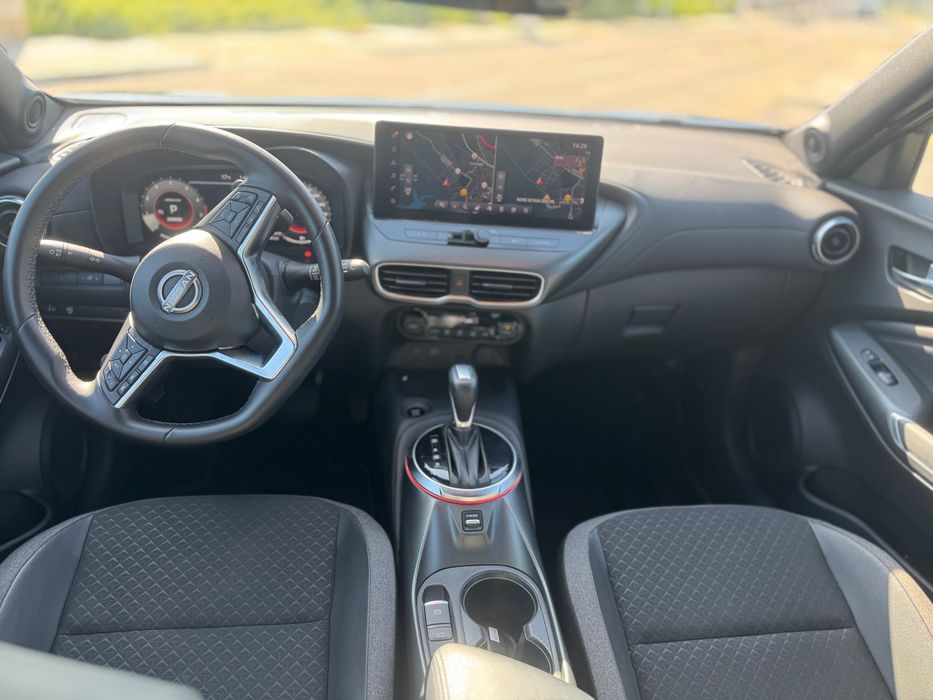 Nissan Juke N-Connecta 1.0 Dig-T Dct