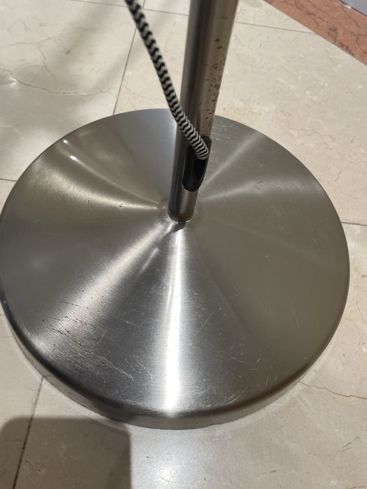 Candeeiro de Pé do Ikea