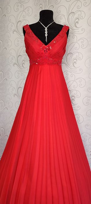 Вечірні.   сукні