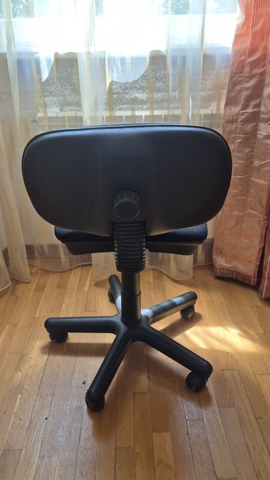 Крісло на колесах