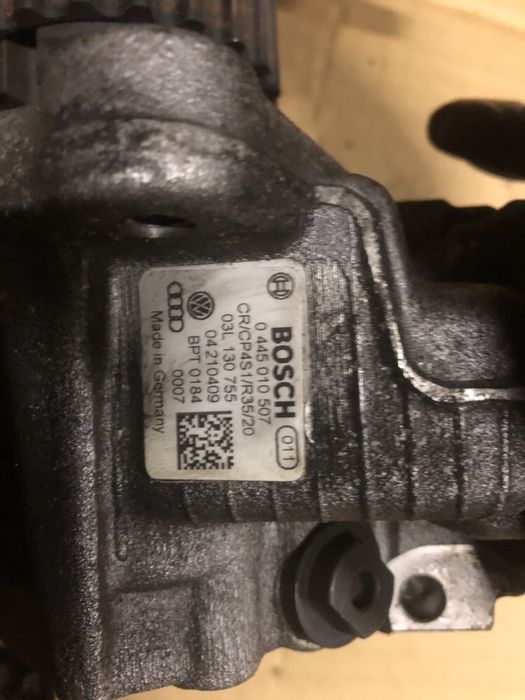 Насос ТНВД Audi A4 A5 Q5 A6 VW Tiguan Passat 2.0 tdi Паливний насос