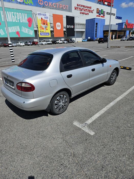 Продам автомобіль Daewoo Lanos