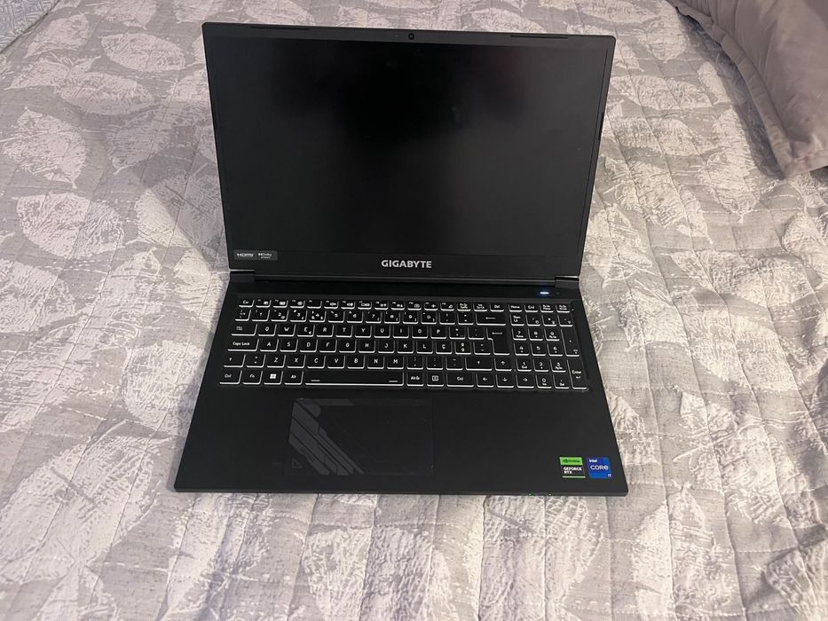 GIGABYTE G5 MF5 — RTX 4050 | 1TB SSD | Gaming