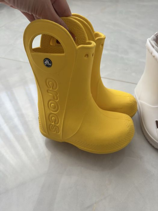 Чобітки на весну 25р Crocs 9 ,білі 24р