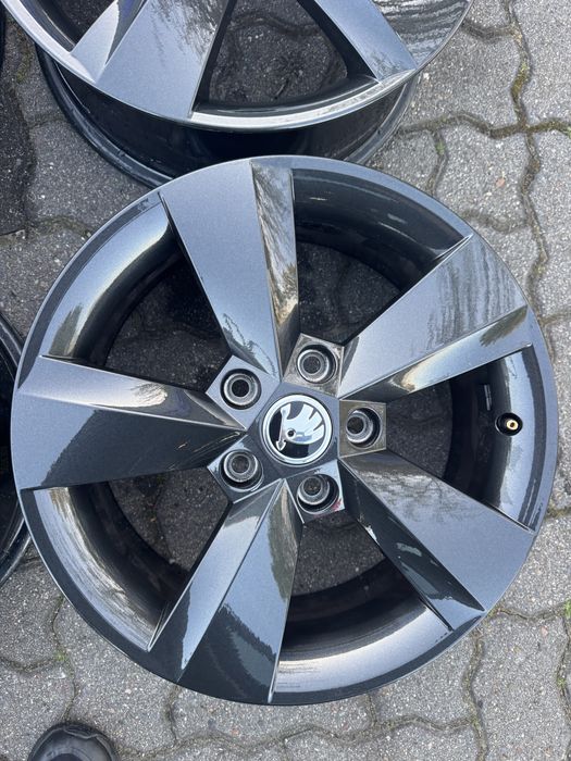 Диски як нові R16 16 5 112 Skoda Karoq Шкода Seat Ateca VW T-Roc Octavia Golf Октавія Superb суперб Yeti Єті гольф джета туран touran caddy