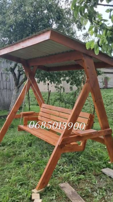 гойдалка (качеля) для саду