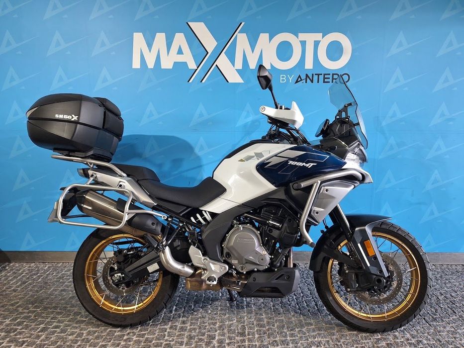 CF Moto 700MT ADV
