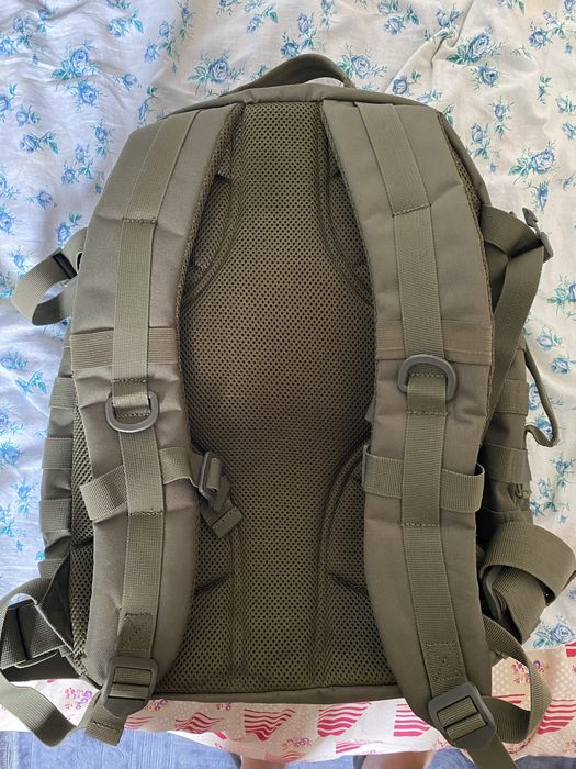 Vendo uma mochila em bom estado