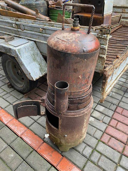 Продається металева піч-буржуйка. Буржуйка з димоходом для опалення!